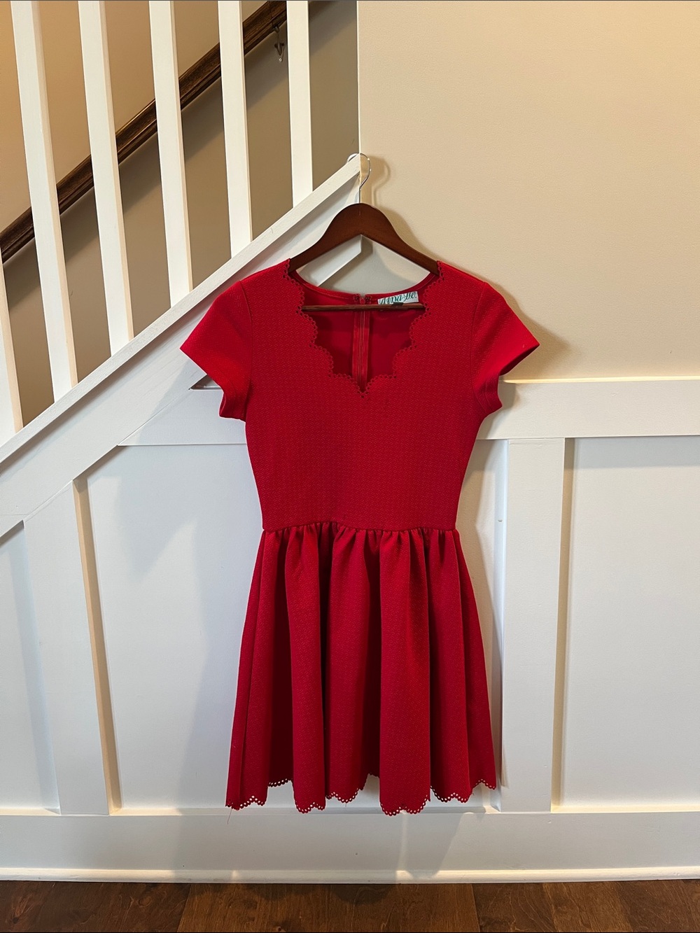 Red cocktail dress w/ scalloped neckline